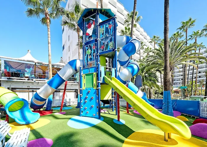 Bull Eugenia Victoria & Hotel